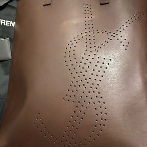Yves Saint Laurent tote shopper